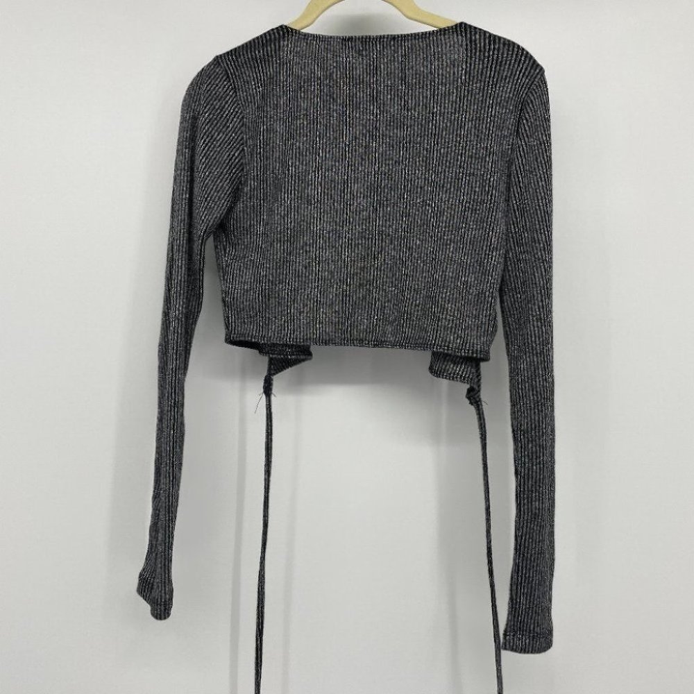 Wrap Top Crop - image 3